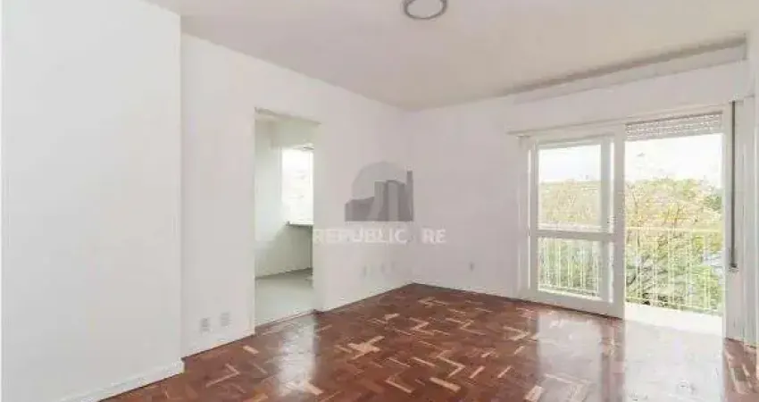 Apartamento com 1 dormitório, sacada e 1 vaga coberta — 48 m² - Passo d’Areia