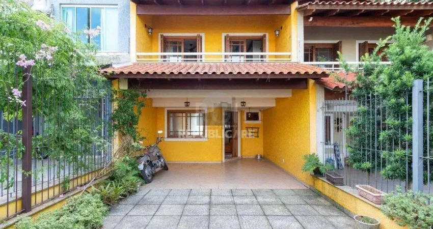 Casa para Venda - 195.96m², 3 dormitórios, sendo 1 suites, 2 vagas - Espirito Sa