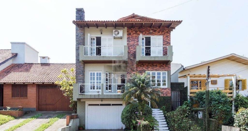 Casa Condominio para Venda - 297.63m², 4 dormitórios, sendo 1 suites, 2 vagas -