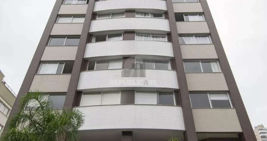 Apartamento de 3 quartos, suíte e 2 vagas de garagem Petrópolis em Porto Alegre.
