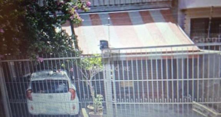 Casa comercial 2 dormitórios à venda Floresta Porto Alegre/RS