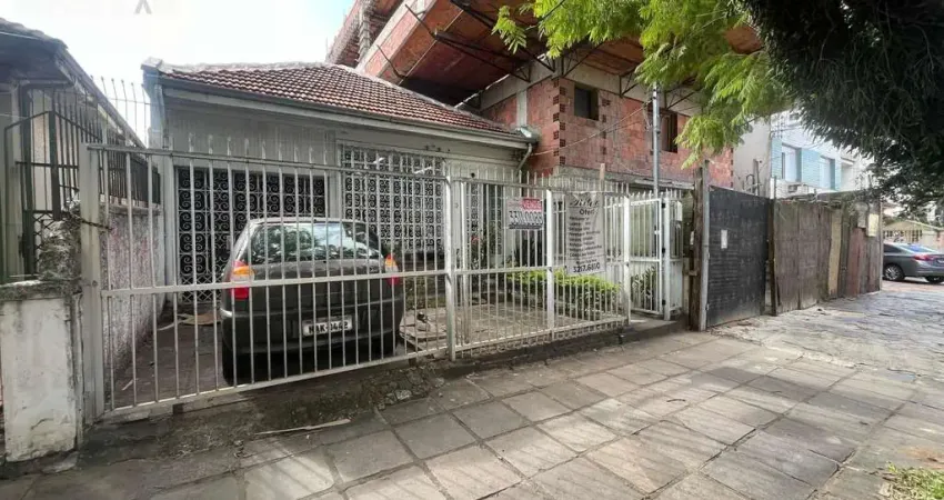 Casa residencial à venda no bairro Rio Branco com 281 m² e 3 dormitórios/quartos.