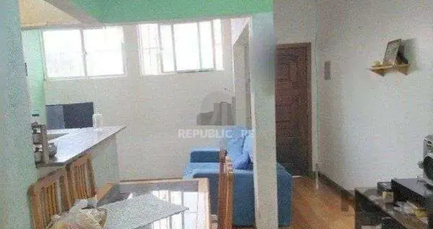 Apartamento para Venda  1 dormitório, Centro com Pátio