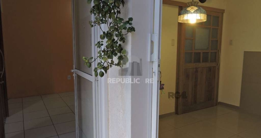 Apartamento para Venda - 58.6m², 2 dormitórios, Bairro Bom Fim