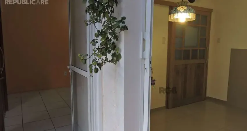 Apartamento à venda no bairro rio branco com 58 m² e 2 dormitórios/quartos disponíveis.