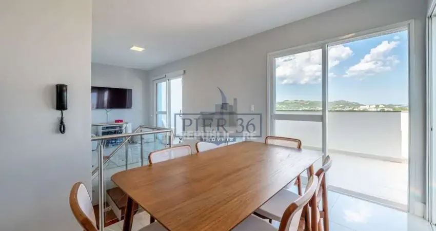 Cobertura com 2 dormitório(s), 132 m² no bairro Cavalhada em Porto Alegre
