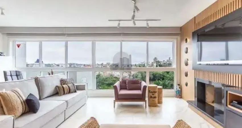 Apartamento mobiliado, 3 suítes, 2 vagas – 126m² – Petrópolis