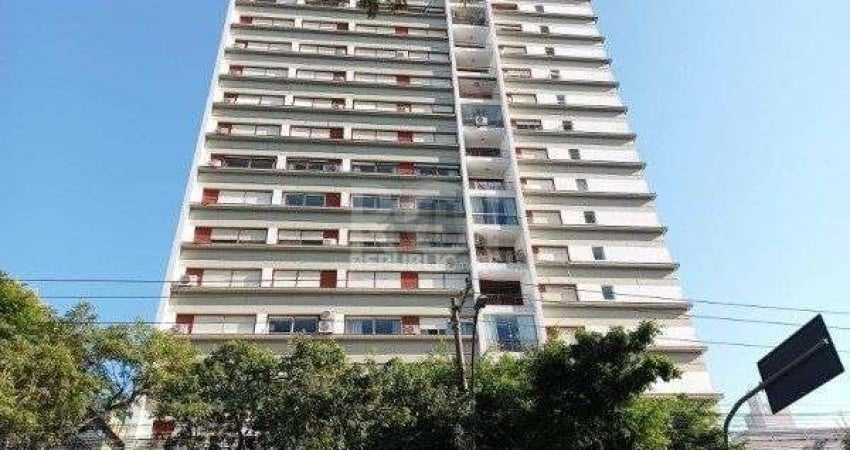 APARTAMENTO COM 3 DORMITÓRIOS E 2 VAGAS DE GARAGEM NO BAIRRO INDEPENDÊNCIA - POR