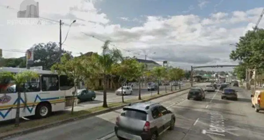 Terreno à venda no bairro teresópolis com área disponível para construção.