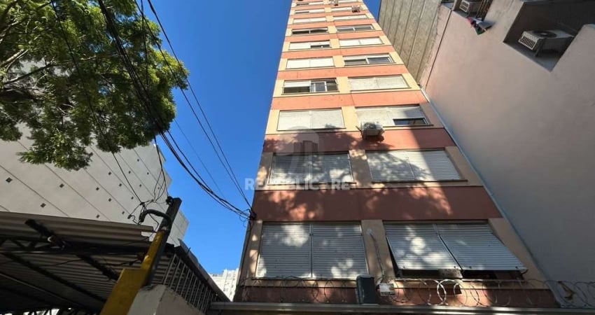 VENDA- Apartamento JK. 40m², estacionamento ao lado- Centro Histórico