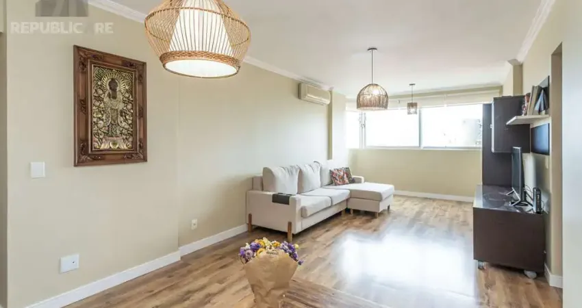 Apartamento à venda no bairro partenon com 102 m² e 3 dormitórios/quartos disponíveis.