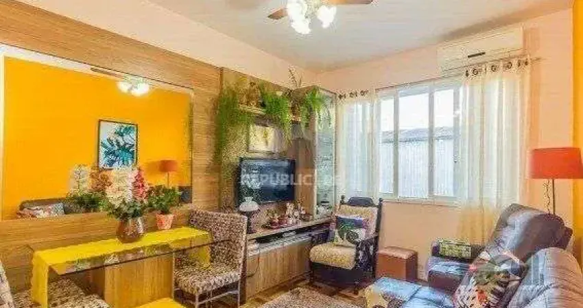 Apartamento 2 dormitórios à venda Santa Cecília Porto Alegre/RS
