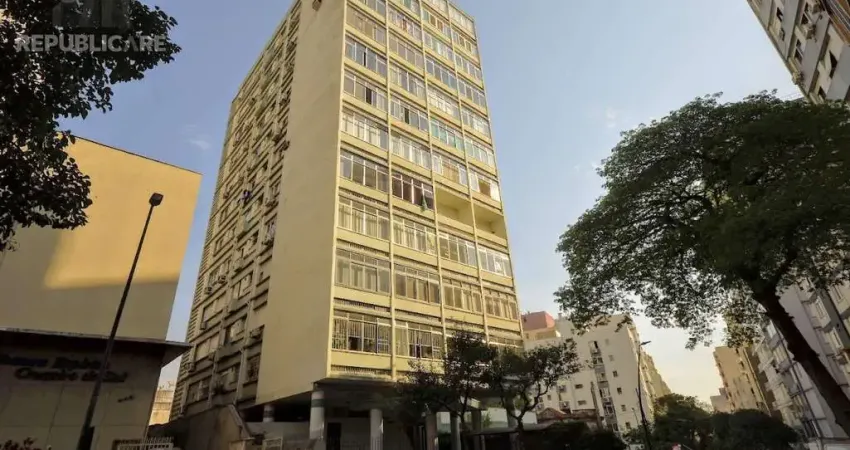 Apartamento à venda no centro histórico com 140 m² e 3 dormitórios/quartos.
