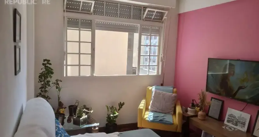 Apartamento à venda no bairro menino deus com 41 m² e 1 dormitório/quarto.