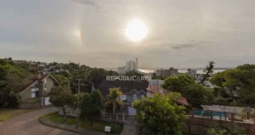Cobertura sofisticada no Menino Deus com vista privilegiada para o Guaíba!