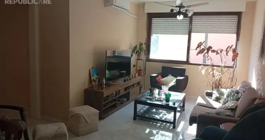 Apartamento à venda com 105 m² e 3 dormitórios no bairro cidade baixa