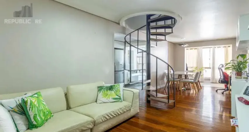 Cobertura à venda no centro histórico com 2 dormitórios e 108 m² de área útil