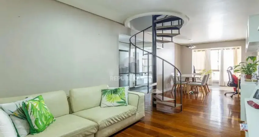 Cobertura à venda no centro histórico com 2 dormitórios e 108 m² de área útil