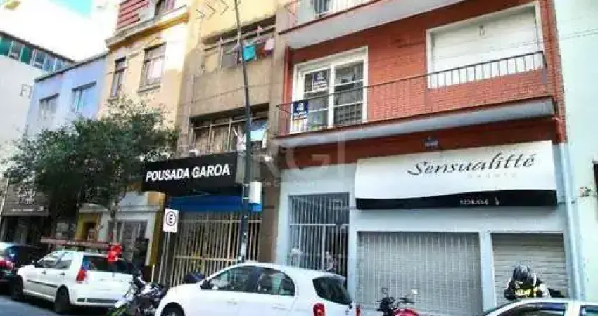 Apartamento à venda no centro histórico com 1 dormitório e área de 53 m²