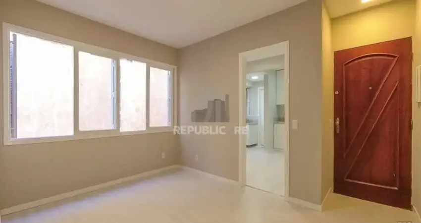 Apartamento 2 dormitórios à venda Centro Histórico Porto Alegre/RS