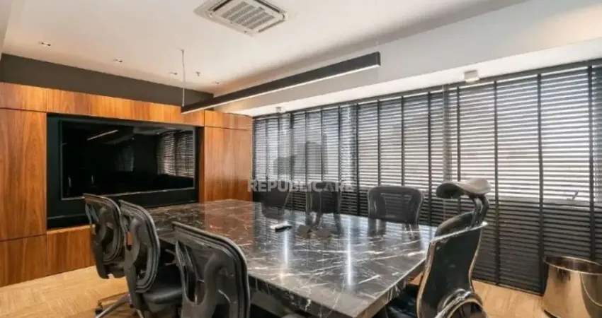 Sala comercial para alugar na Avenida Osvaldo Aranha, 440, Bom Fim, Porto Alegre