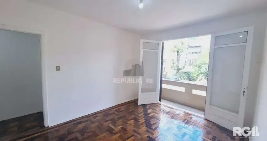 Apartamento com 3 dormitórios, no bairro Petrópolis, em Porto Alegra, RS
