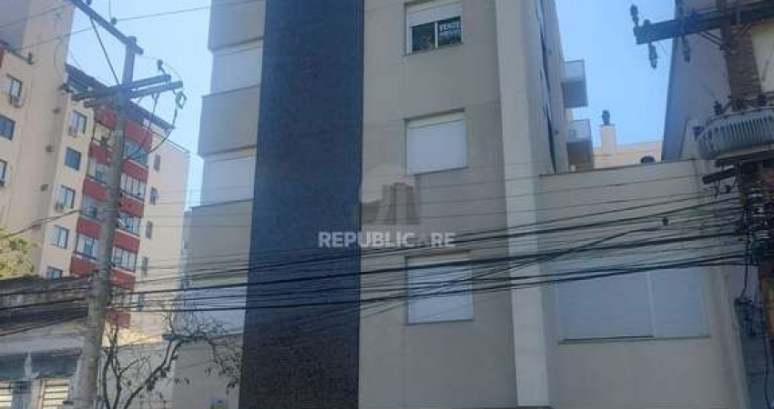 Apartamento com  2 suítes e lavabo em frente ao Parque da Redenção