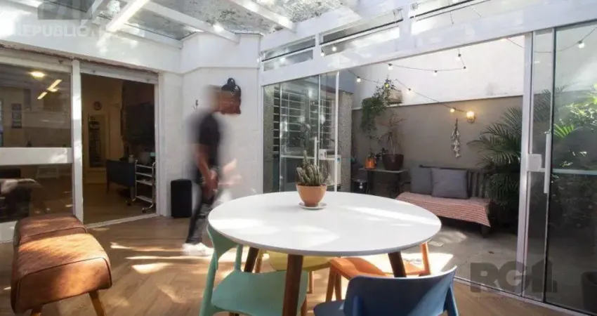 Apartamento à venda no bairro petrópolis com 56m² e 2 dormitórios/quartos disponíveis.