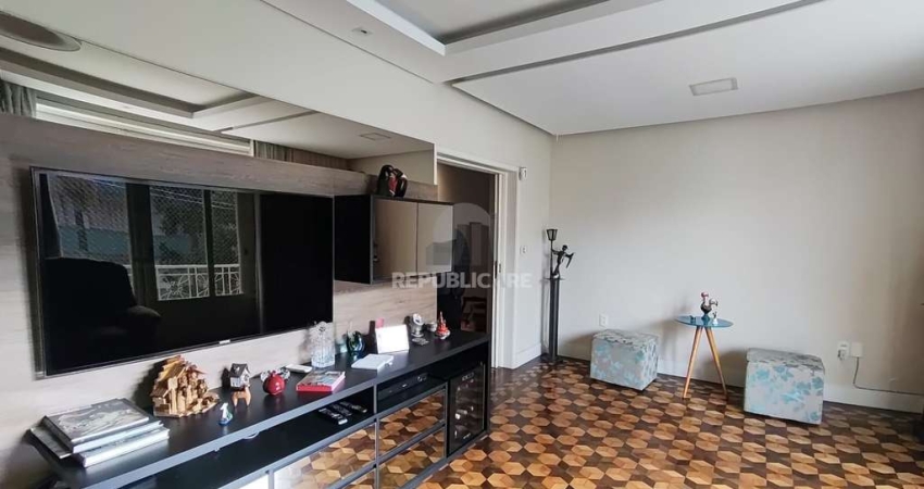 Apartamento de 3 quartos à venda Travessa Ferreira de Abreu, Farroupilha.
