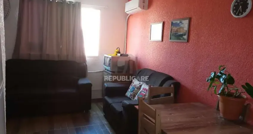 Apartamento à venda com 40m² e 2 dormitórios no bairro hípica. oportunidade!