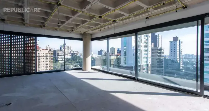 Apartamento à venda no bairro auxiliadora com 209 m² e 3 dormitórios/quartos.