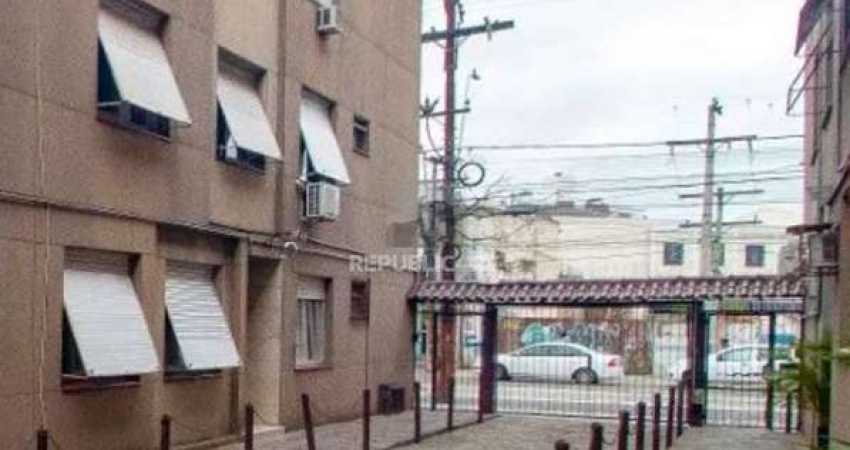 APARTAMENTO, 2 DORMITÓRIOS NO BAIRRO AZENHA EM PORTO ALEGRE PARA COMPRAR