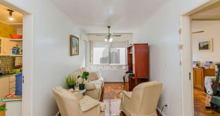 Apartamento Reformado com 2 Quartos e Garagem – Higienópolis