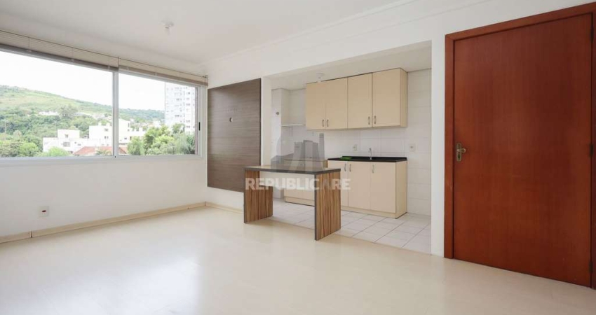 Apartamento à venda no bairro Partenon em Porto Alegre/RS