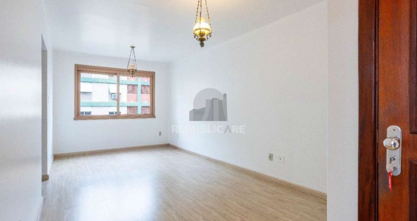 Apartamento de 72 metros privativos com 2 dormitórios no bairro Petrópolis