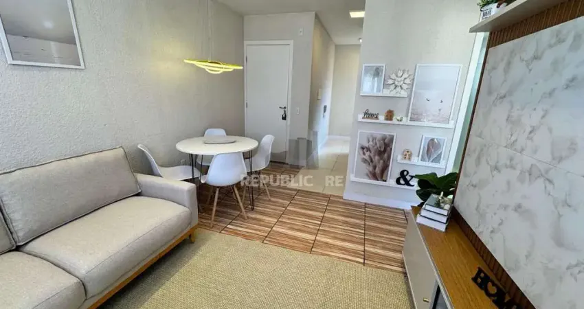 Apartamento Semimobiliado de 2 Quartos à Venda na Hípica, Porto Alegre, RS