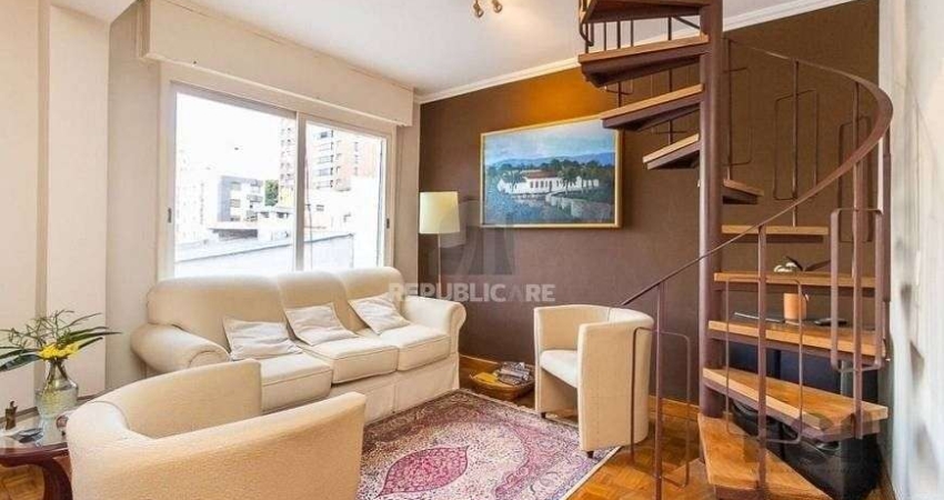 Cobertura de 145m² - 3 dormitórios, 1 vaga no bairro Petrópolis