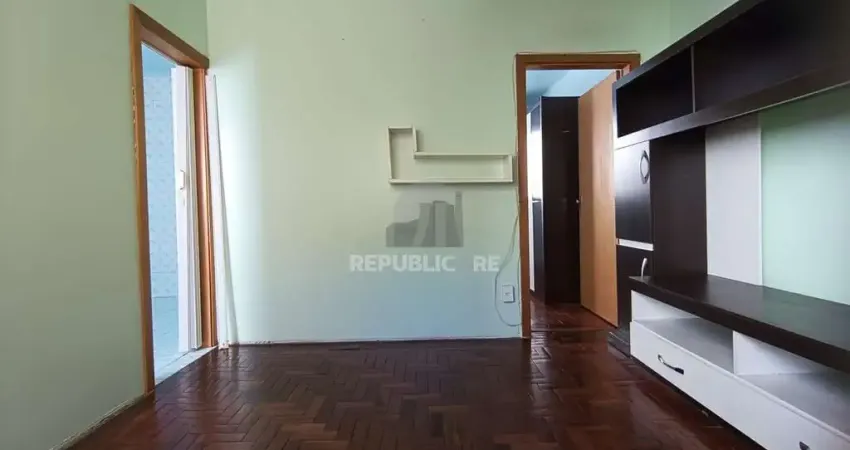 Apartamento 1 dormitórios à venda São João Porto Alegre/RS