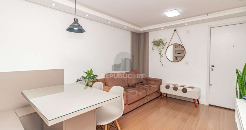 Apartamento à venda no bairro Lomba do Pinheiro em Porto Alegre/RS
