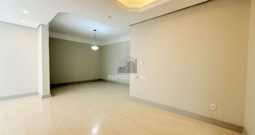 Apartamento de 3 dormitórios no bairro Jardim Lindóia