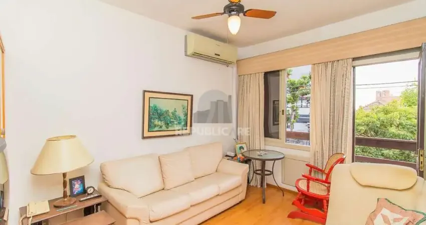 Apartamento 3 dormitórios à venda Floresta Porto Alegre/RS