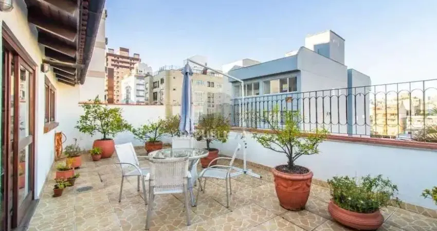 Cobertura de 3 dormitórios, sendo 1 suíte, e 2 vagas no bairro Santa Cecilia.