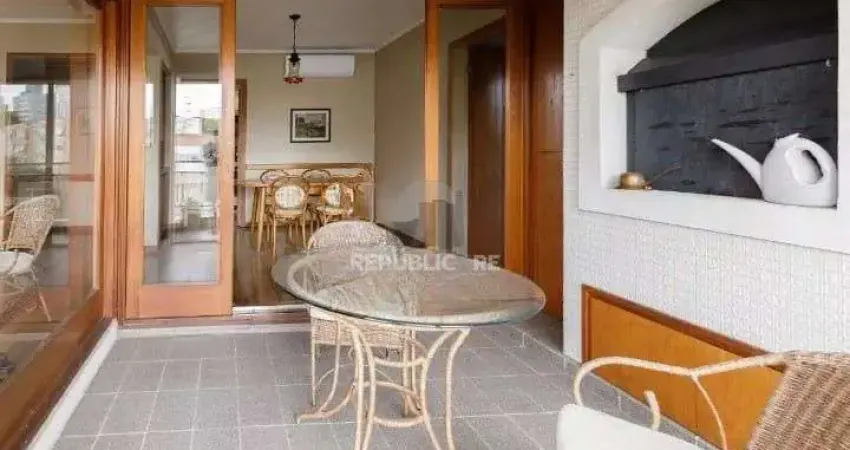 APARTAMENTO 02 DORMITÓRIOS COM CHURRASQUEIRA E GARAGEM