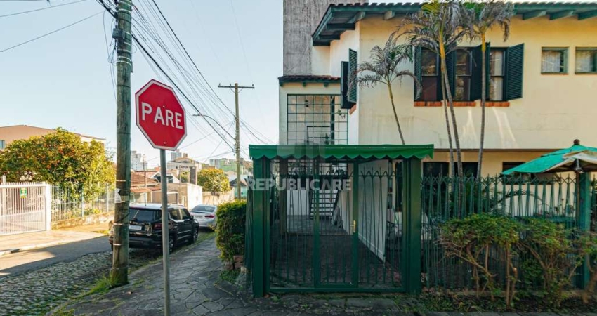 Apartamento 2 dormitórios à venda Vila Ipiranga Porto Alegre/RS