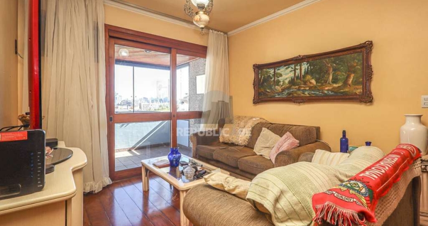 Apartamento com 3 quartos à venda na Rua General Pedro Bittencourt, 280, Passo da Areia, Porto Alegre