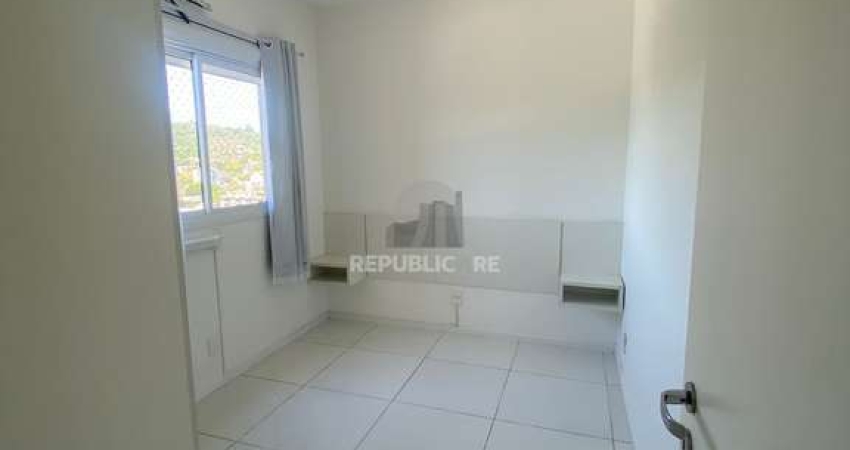 Apartamento com 3 quartos à venda na Rua Attílio Bilibio, 251, Jardim Carvalho, Porto Alegre