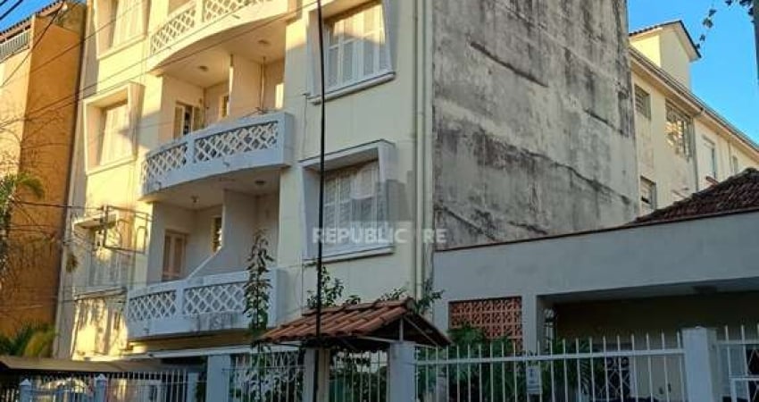 Apartamento 2 dormitórios à venda Menino Deus Porto Alegre/RS