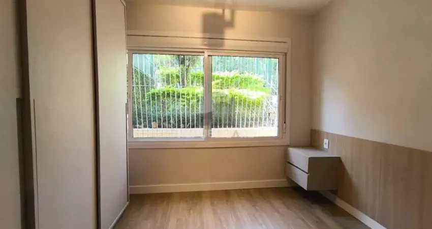 Apartamento de 1 dormitório térreo semi mobiliado  bairro Petrópolis