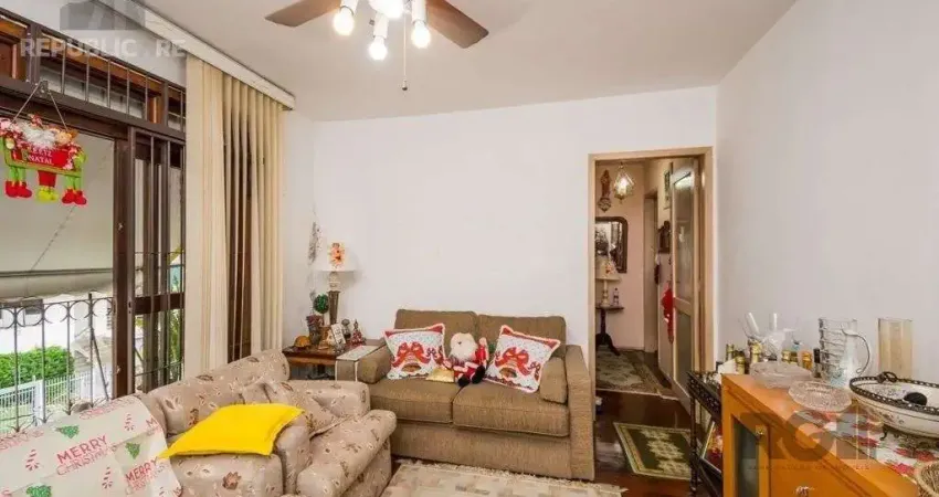 Apartamento à venda no menino deus com 74 m² e 2 dormitórios/quartos disponíveis.