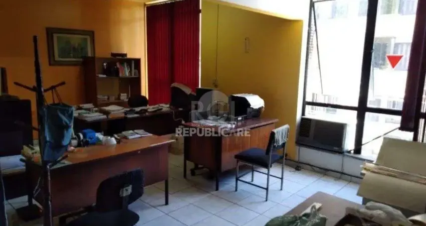 Sala comercial à venda na Avenida Alberto Bins, 765, Centro Histórico, Porto Alegre